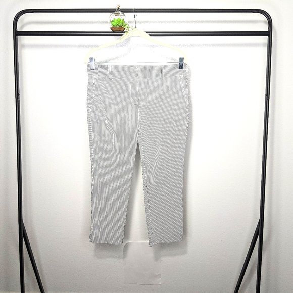 Eliane Rose Off White Navy Striped Capris Size 8 - Picture 1 of 8